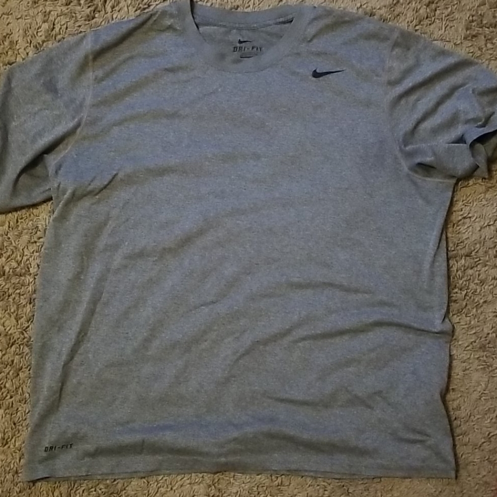 Nike dri fit grey shirt